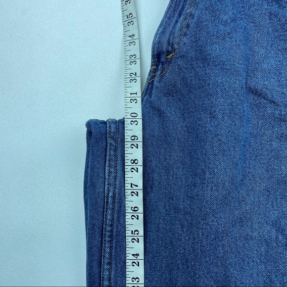 Vintage Levi’s 560 High Waist wedgie fit Jeans - Picture 5 of 7